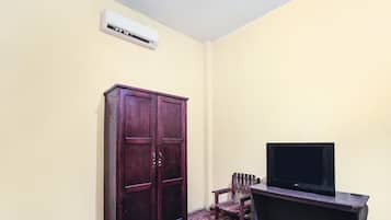 Standard Double Room | Bed sheets