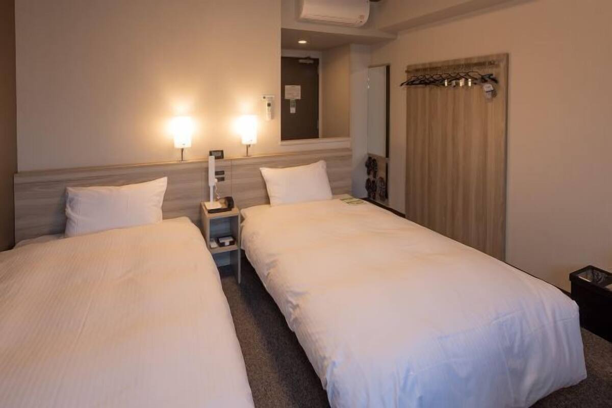 Desk, iron/ironing board (on request), WiFi (free), bed sheets