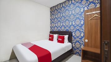 Deluxe Double Room | Desk, laptop workspace, free WiFi, bed sheets