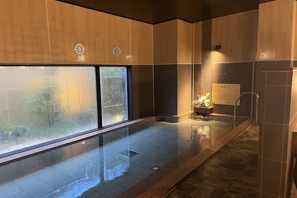 Baño termal público