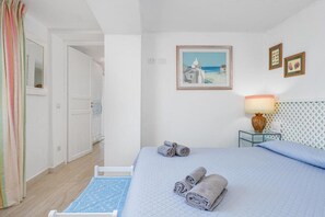 1 camera, ferro/asse da stiro, Wi-Fi gratuito, lenzuola