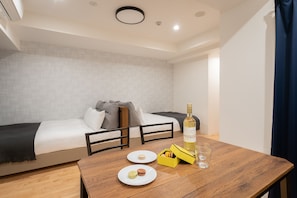 Premium Double Room | Desk, free WiFi, bed sheets - Hotel Abitare Namba West (Osaka)