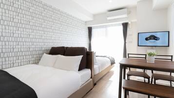 Comfort Twin kamer | Een bureau, gratis wifi, beddengoed