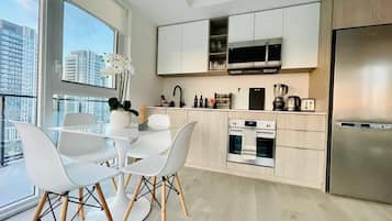 Appartement Panoramique | Restauration dans la chambre