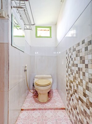 Shower, towels