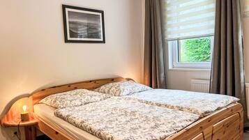 2 Schlafzimmer, Schreibtisch, WLAN