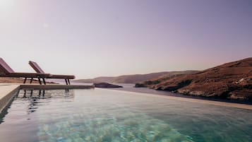 Piscina all'aperto