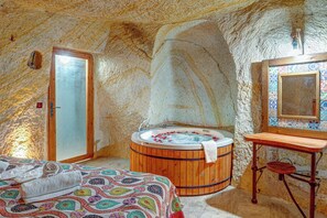 Royal Double Room | Hypo-allergenic bedding, free WiFi - Atax Cave Otel (Avanos)