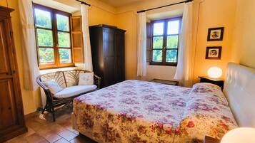 3 camere, ferro/asse da stiro, culla da viaggio, Wi-Fi gratuito