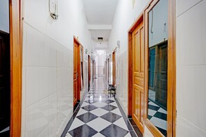 Hallway - OYO 90665 Juwingan Syariah 2 (Surabaya)