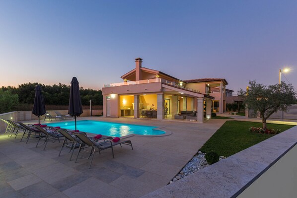 Piscina
