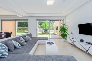 Living area - Villa Liv (Istria - Hreljići) (Hreljići)