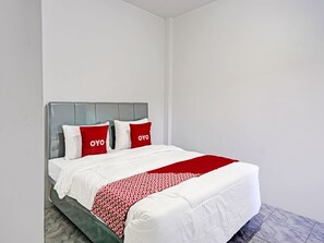 Habitación doble estándar | Wifi gratis y ropa de cama 