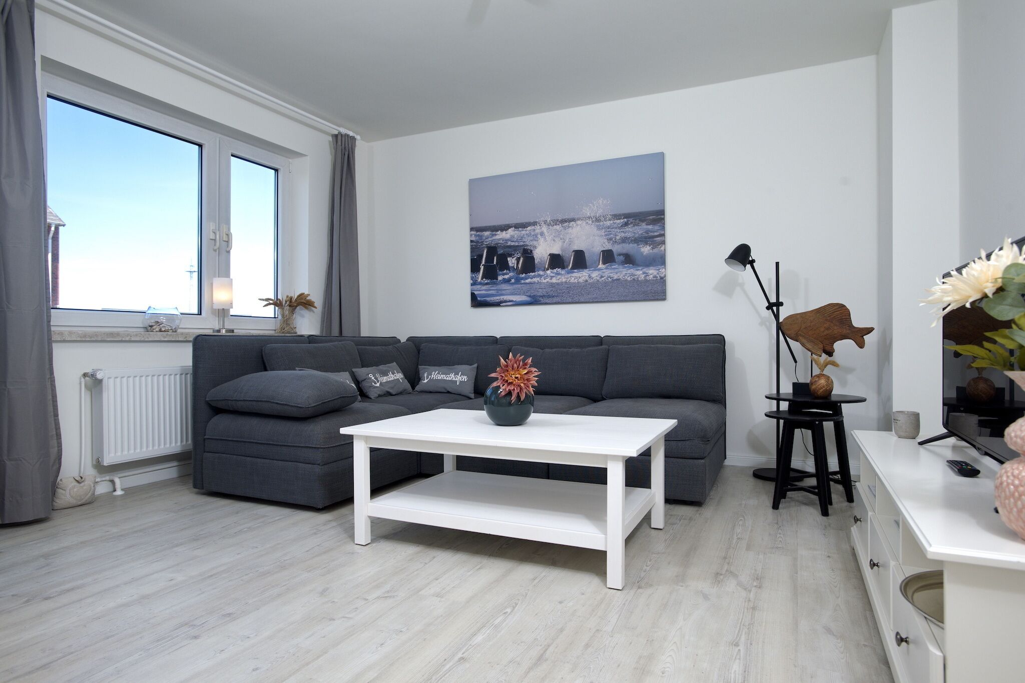 Moderne 3-zimmer-wohnung Im Skandinavisch-leichten Stil - Norddorf