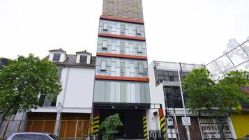 Bagian depan properti
