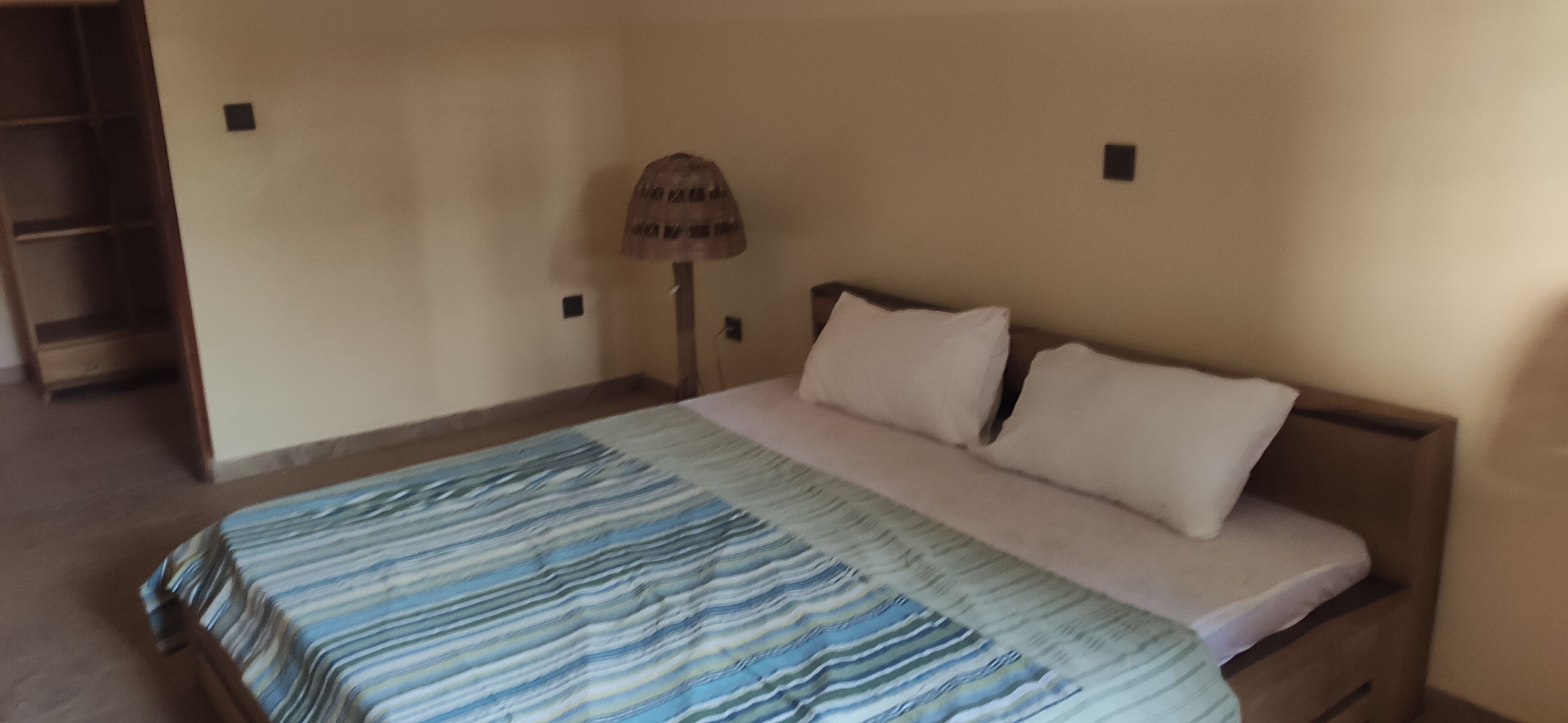 3 chambres, Wi-Fi, draps fournis