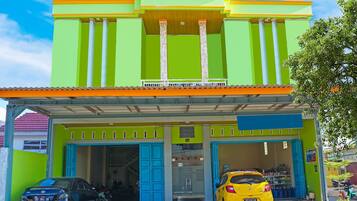 Fachada da propriedade