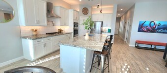 Luxury 3BR 3BA Villa, Private Pool, Pet Friendly*, Indoor Fireplace, 1.25 Acres