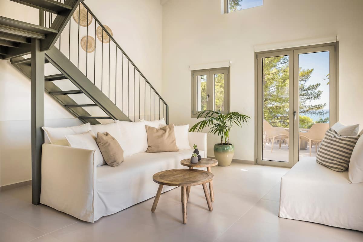 Panoramic Split Level Two-Bedroom Villa with Sea view | Living area