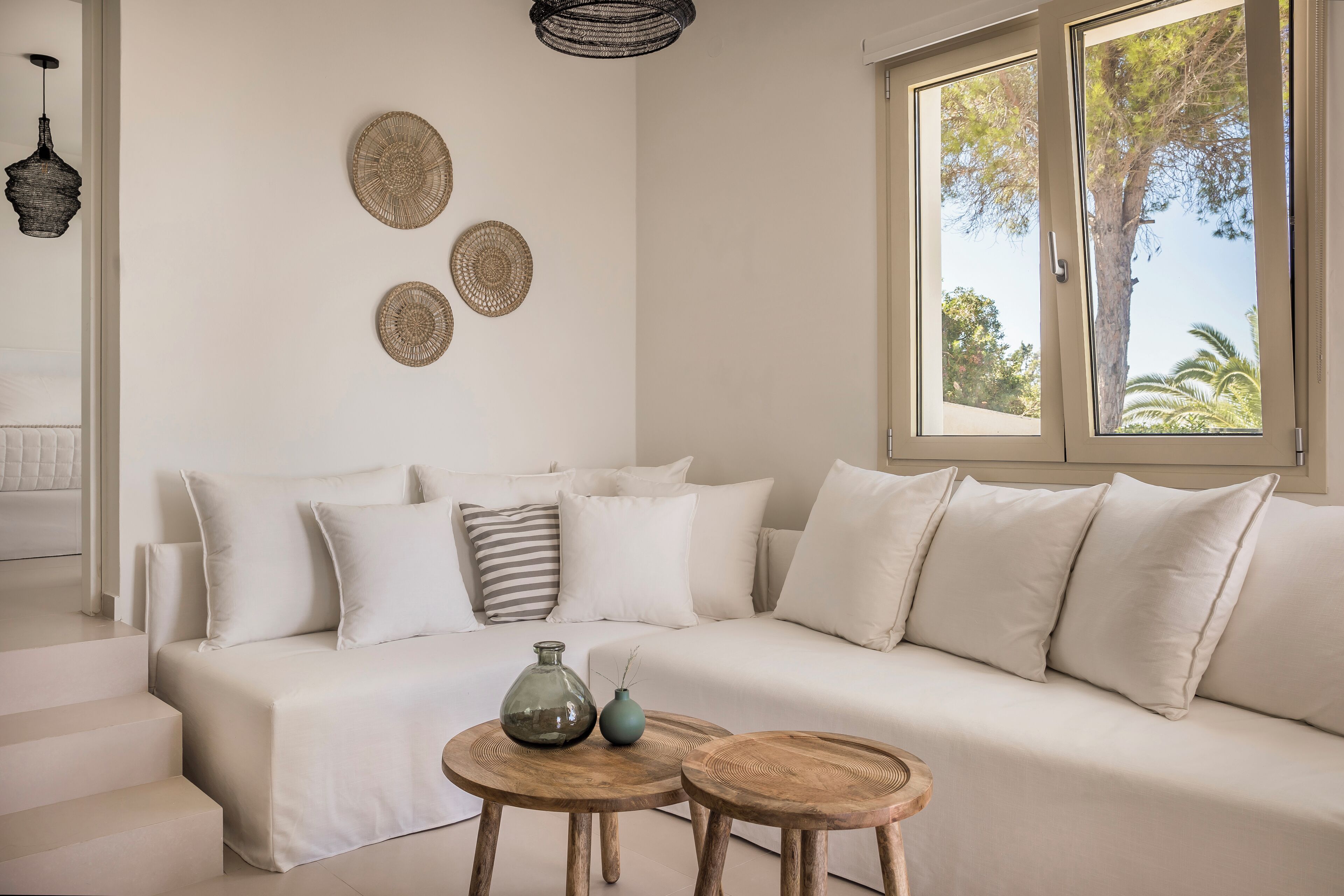 Luxury Two-Bedroom Residence with Sea View | Living area