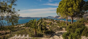 360° Luxury Residences