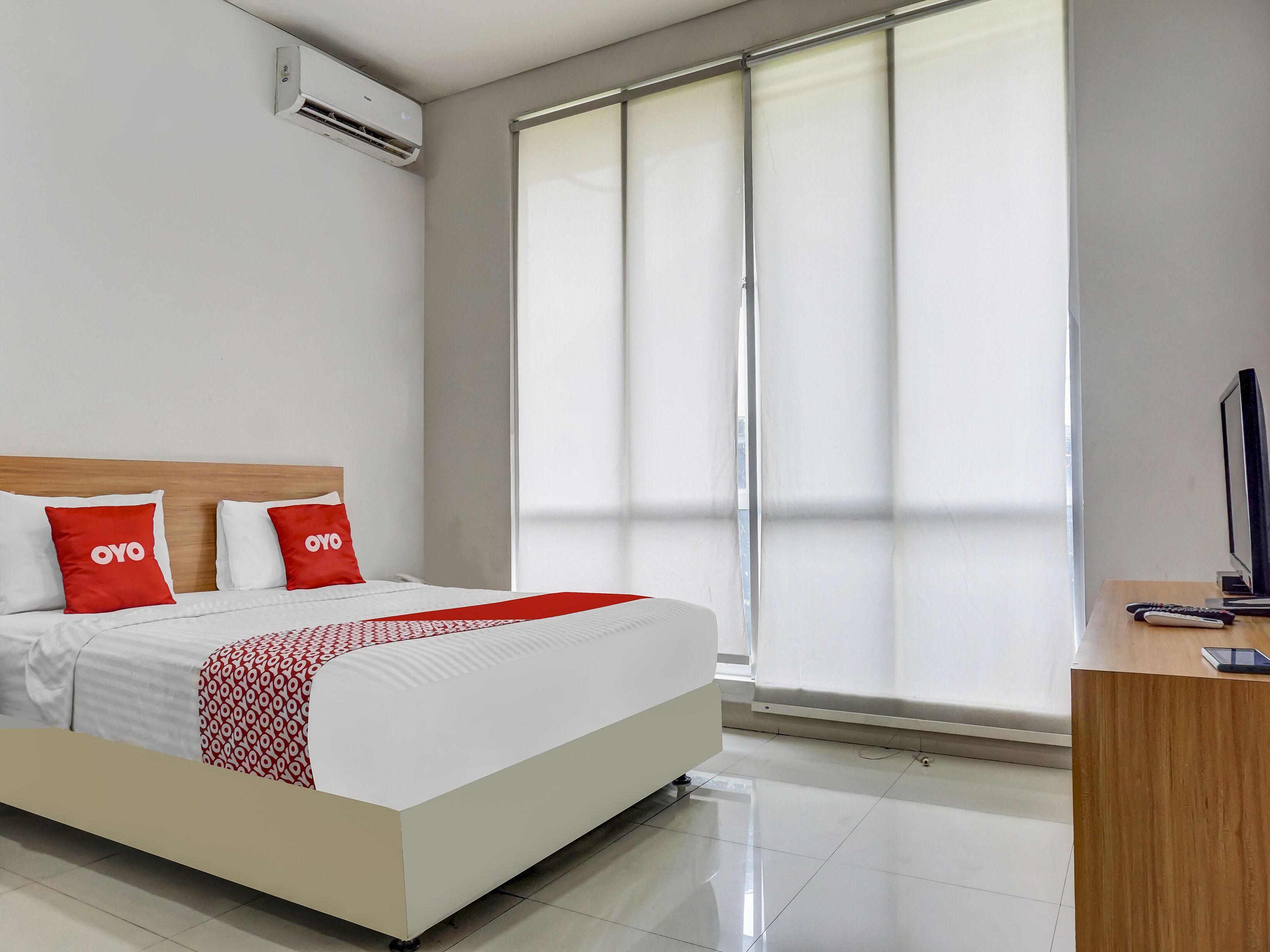 Standard Double Room | Free WiFi, bed sheets