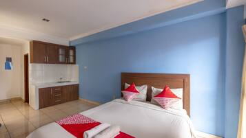 Deluxe Double Room | Desk, laptop workspace, free WiFi, bed sheets