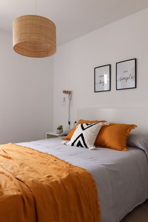 2 Schlafzimmer, Bügeleisen/Bügelbrett, WLAN, Bettwäsche