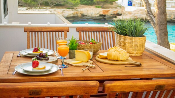 Unclassified image, 1 of 22, button - Apartamento Ponent 6 (Cala Blanca)
