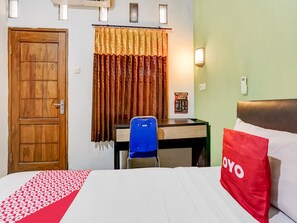 Standard-dobbeltværelse | Skrivebord, gratis Wi-Fi, sengetøj