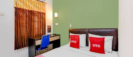 Desk, free WiFi, bed sheets