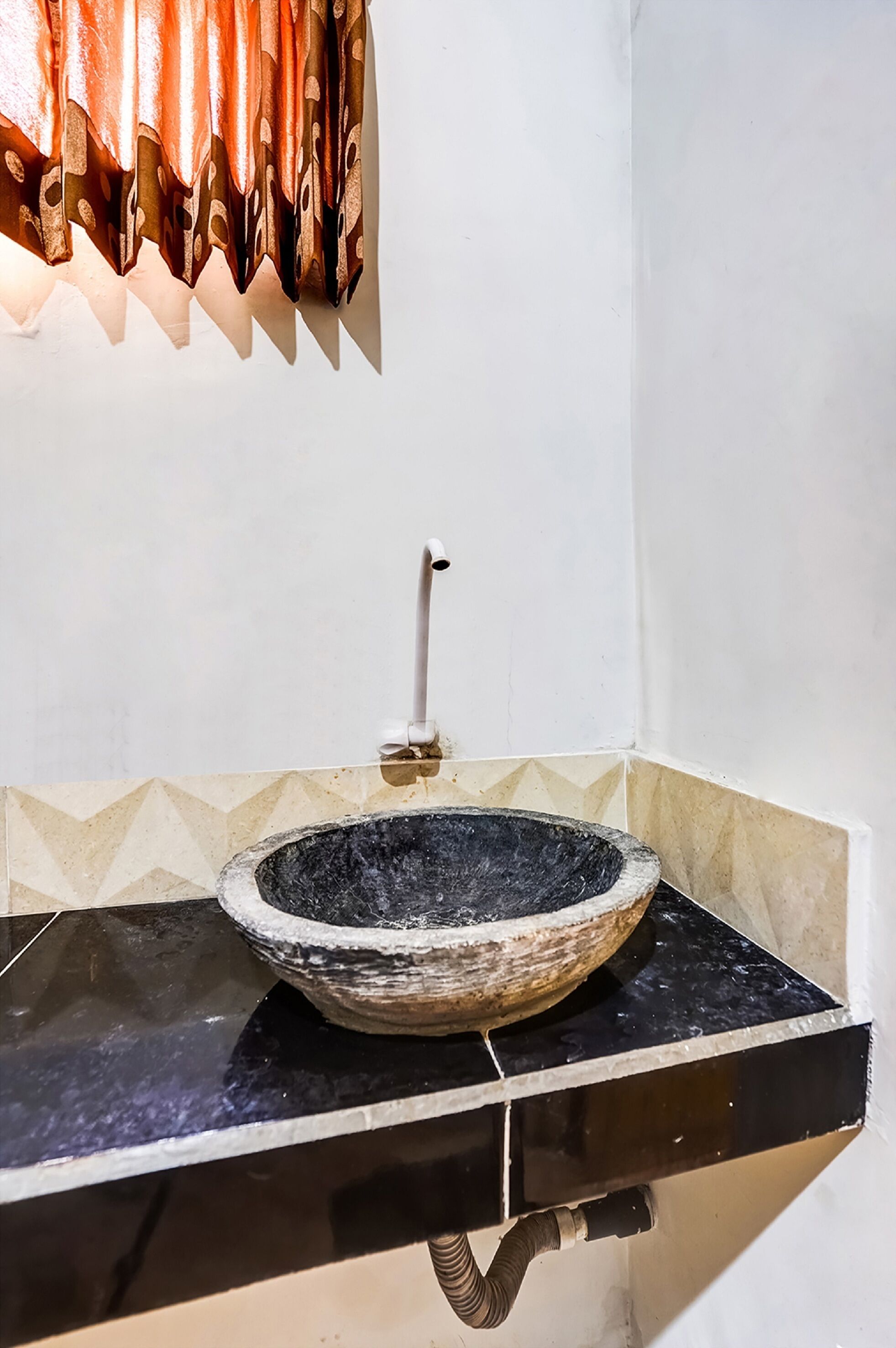 standard double room | bathroom | shower, rainfall showerhead, towels, toilet paper