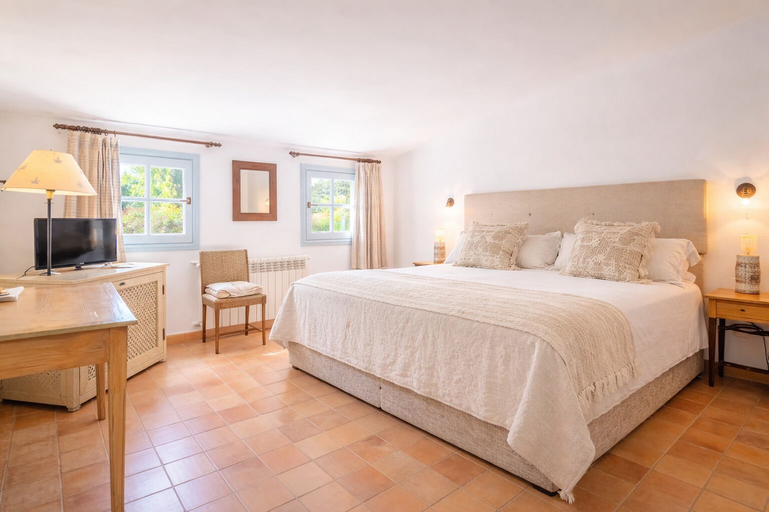 Classic-Doppelzimmer | Bettwäsche aus ägyptischer Baumwolle, hochwertige Bettwaren, Zimmersafe