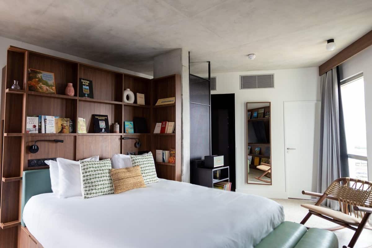 Habitación Premium | Ropa de cama de alta calidad y camas con pillow-top