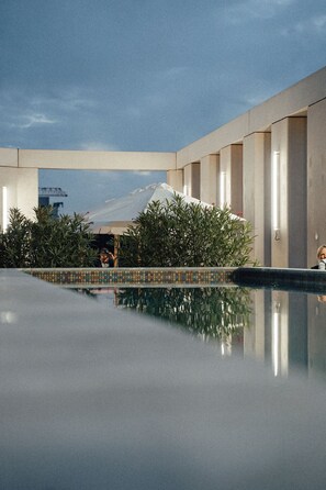 季節性室外泳池