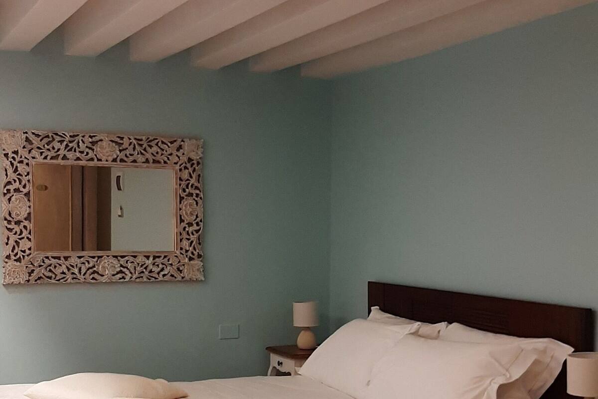 Phòng đôi Superior | Bộ đồ giường cao cấp, chăn bông 