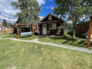 Exterior - Stay Twin Lakes Cabin 3 (Twin Lakes)