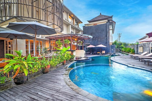 Palette Signature Hotel