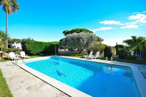 Pool - Villa 'Carme' with Sea View, Wi-Fi and Air Conditioning (Calonge)