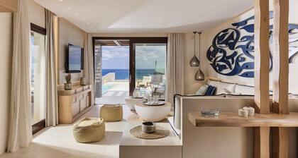 Kalloni - Beautiful Waterfront 3 bed Room Villa