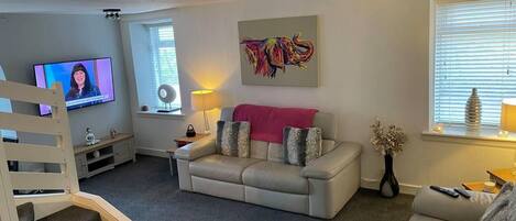 Cottage | Living area