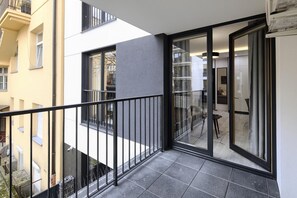 Balcony - Native Apartments Lubelska 10 (Kraków)