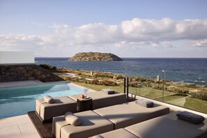 Villa - Melitina - Beautiful Waterfront 3 bed Room Villa (Sitia)