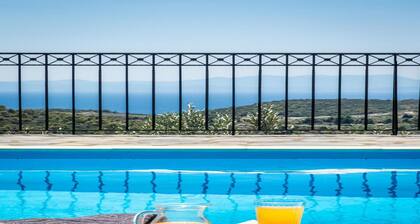 Oak Tree Cottage in Sporades