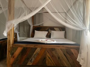 Habitación individual estándar | Wifi gratis y ropa de cama