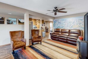 智能电视、壁炉