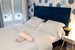 2 soverom, strykejern/-brett, wi-fi (inkludert) og sengetøy