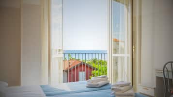 Vue depuis lâhĂ©bergement