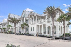 Exterior - Modern Beach Home w/ 2 Living Areas & Resort Amenity Access (Port Aransas)