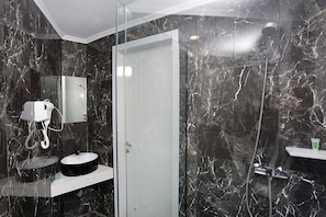Economy Twin Room | Premium bedding, in-room safe, desk, free WiFi - The one terrace hotel (Tbilisi)